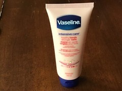 Vaseline intensive care 100 ml new healthy hands stronger nails