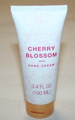 Hand Cream Cherry Blossom 3.4 fl oz/100ml