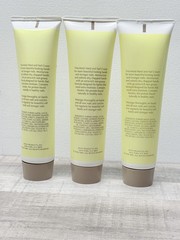 Avon Vita Moist Hand & Nail Cream with Keratin – 3 x 4.5 oz Tubes NOS 1989 Prop