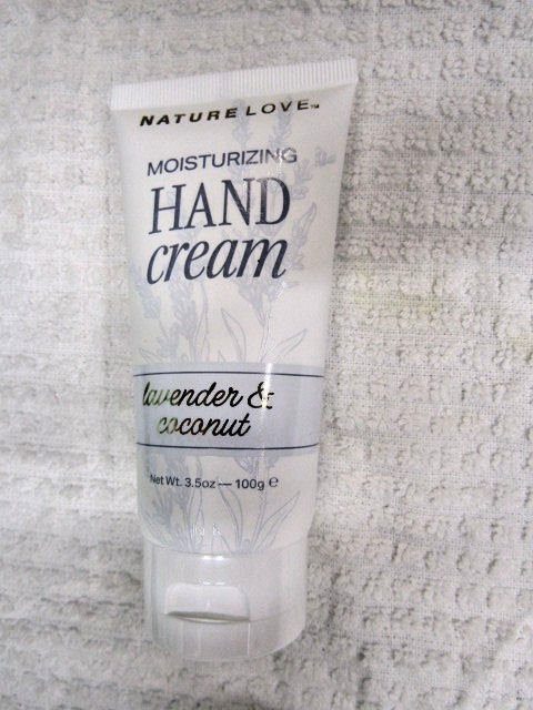NATURE LOVE~~LAVENDER & COCONUT~~MOISTURIZING HAND CREAM 3.5 OZ 102a