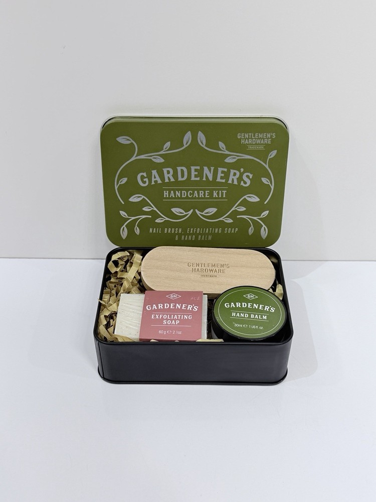 Gentlemen’s Hardware Gardeners Handcare Kit Includes Brush, Soap & Balm -NEW!