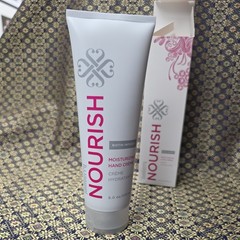 JAMBERRY 48OZ / 240 ML NOURISH HAND CREME BRAND NEW AND SEALED Retired