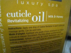 2x CUCCIO REVITALIZE NAILS CUTICLE NATURAL OIL MILK & HONEY 2.5oz (75ml) NEW NIB