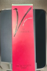 Gloria Vanderbilt V Eau de Toilette Spray 1.7 oz / 50 ml For Women,