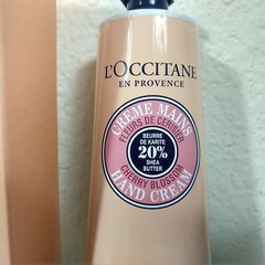 L’Occitane Limited Edition 20% Shea Cherry Blossom Hand Cream 150ML NIB