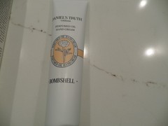 NIB Latest DANIEL’S TRUTH Perfumed Bombshell oil hand cream 2.5 oz, Made USA.
