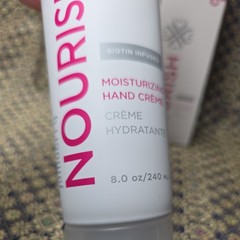 JAMBERRY 48OZ / 240 ML NOURISH HAND CREME BRAND NEW AND SEALED Retired