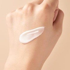 Snow Beauty Brightening Hand Cream Floral Aroma 40g