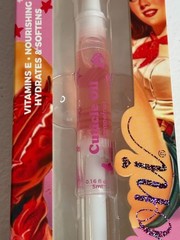 Ioni Pink Cowgirl Cuticle Oil Grapefruit Nail Treatment Hydrating Brush Pen