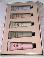 Christmas 5pc Scents Hand Cream Collection 1 fl oz NEW in Box