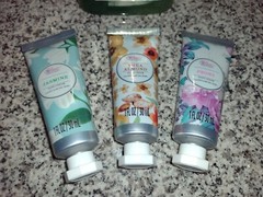 Hand Cream Set -Pack of 3 Hand Cream. Shea Almond, Jasmine, Peony & 1 Foam Bath