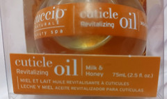 CUCCIO REVITALIZE NAILS CUTICLE NATURAL OIL MILK AND HONEY 2.5OZ 75ML NEW IN BOX