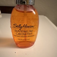 Sally Hansen Maximum Growth Nail Strengthener Liquid 0.45 fl oz / 13.3 ml