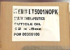 12 X BOTTLE OF 0.5 OZ CUTICLE OIL BY EARTH THERAPEUTICS NEW NO LEBAL