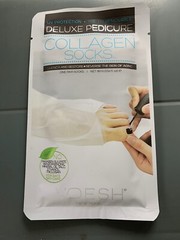 (6) Voesh Deluxe Pedicure Collagen Socks Reverse The Sign Of Aging