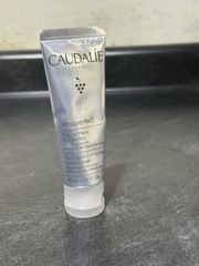 Caudalie Vinoperfect Anti Dark Spot Correcting Hand Creme 50ml 1.6 fl.oz SEALED