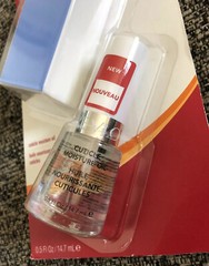 Revlon Essential Cuticle Oil Nail Care, 0.5 Fluid Ounce With Bonus Buffer-NIB