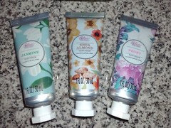 Hand Cream Set -Pack of 3 Hand Cream. Shea Almond, Jasmine, Peony & 1 Foam Bath