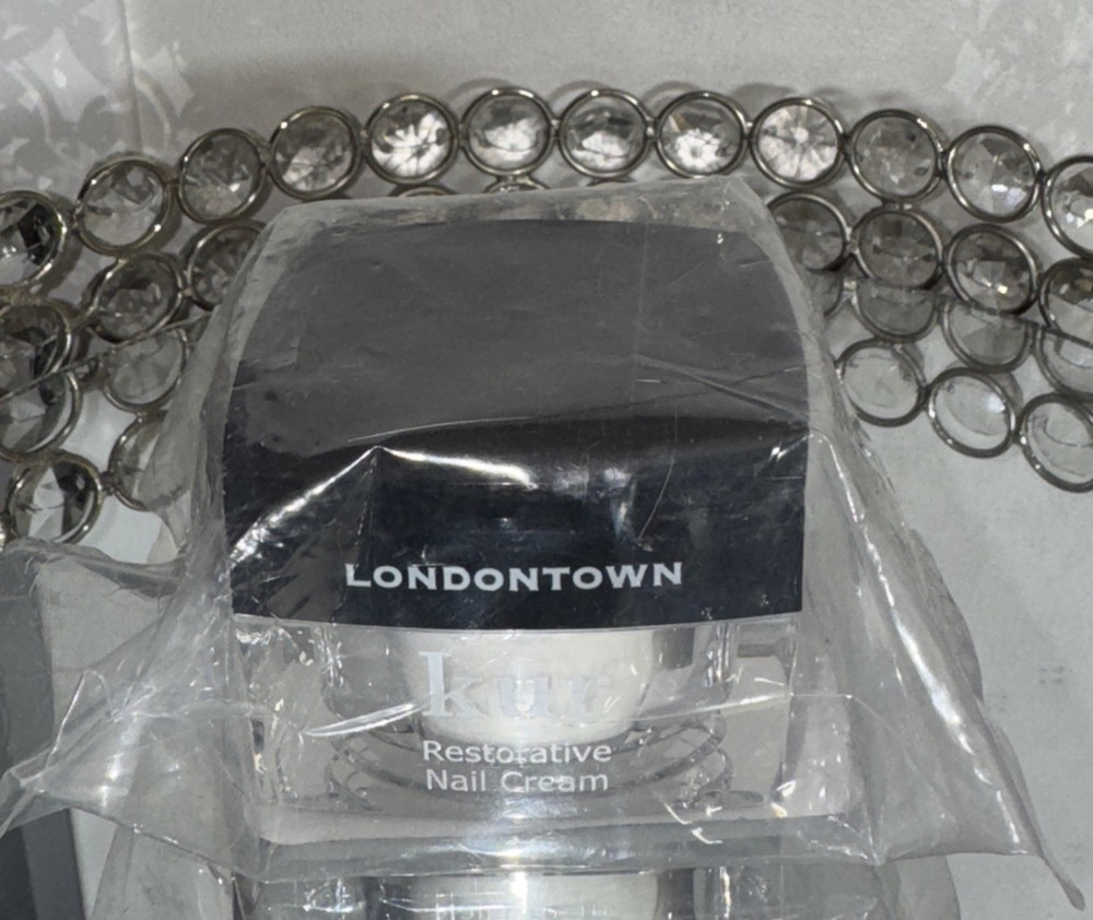 LONDONTOWN KUR Restorative Nail Cream, 1 Fl Oz Brand New And Sealed