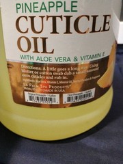 LA PALM Cuticle Oil Pineapple Yellow With Aloe Vera & Vitamin E 1 Gallon (BB)