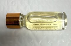 Sally Hansen Vitamin E Nail and Cuticle Oil, 0.45 Fl Oz, Packaging may vary