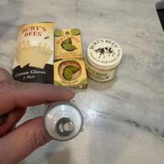 Burt’s Bees Hand Repair Kit Hand Cream Cotton Gloves Cuticle Creme New Gift Set