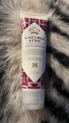 Nubian Heritage Hand Cream Goat s Milk Chai 4 fl oz 118 ml Cruelty-Free