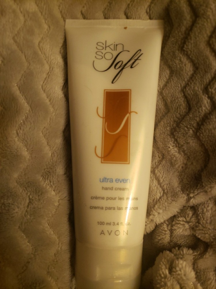 AVON SSS Skin-So-Soft ULTRA EVEN Hand Cream 3.4 oz New