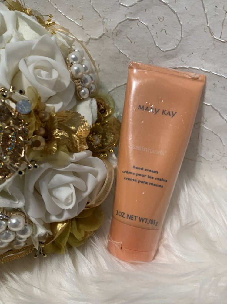 New Mary Kay Satin Hands, SEALED Full Size 3 oz