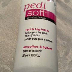 5 FIVE NEW Gena Pedi Soft Foot & Leg Lotion 250ml /8.5 OZ FREE SHIPPING