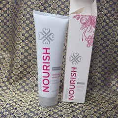 JAMBERRY 48OZ / 240 ML NOURISH HAND CREME BRAND NEW AND SEALED Retired