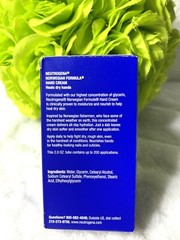 Neutrogena Norwegian Formula Dry Hand Cream, Fragrance-Free, 2 oz