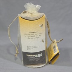 Burt’s Bees Hand Repair Gift Set New in Gift Bag