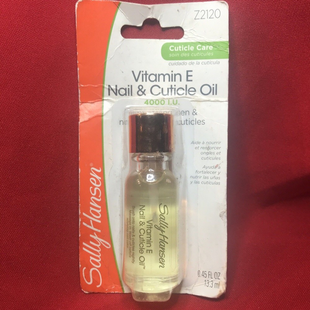 Sally Hansen Vitamin E Nail & Cuticle Oil .45 Oz./13.3mL New In Box Z2120