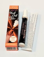 Cuccio Revitalizing Cuticle Oil 2.5 Oz + XStrength Primer 0.33 Oz + Nail ART PEN