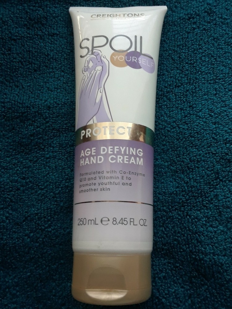 CREIGHTONS MADE IN ENGLAND AGE DEFYING HAND CREAM 200 mL / 8.45 FL. OZ.