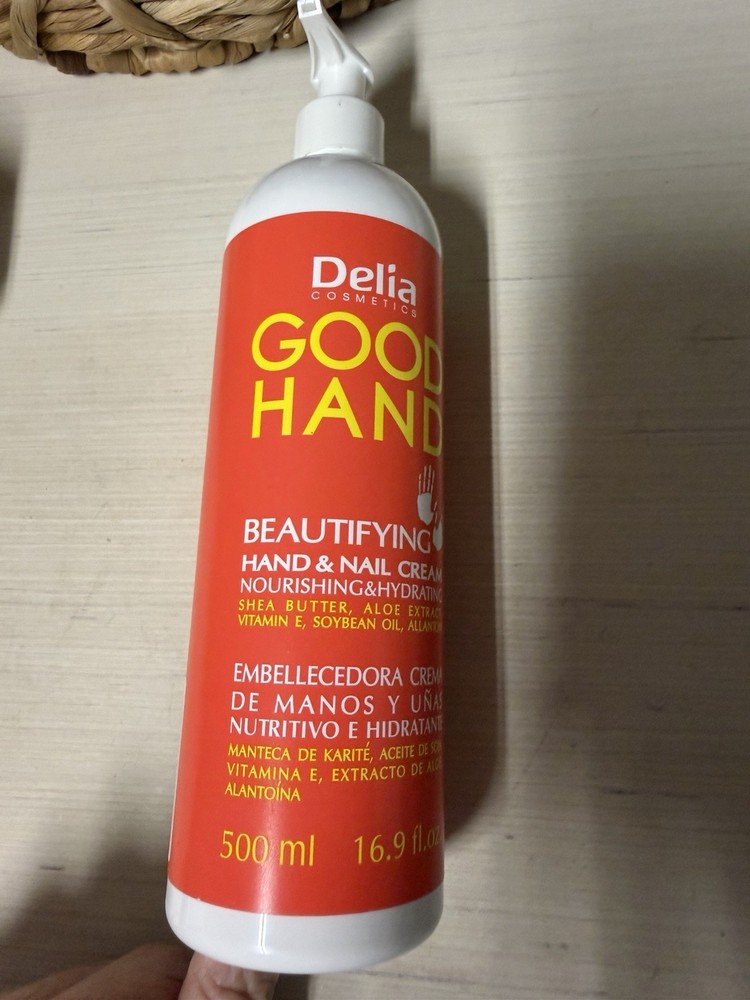 Delia Cosmetics Good Hand Hand & Nail Cream 500 ml/16.9 fl oz Shea Aloe Vit E