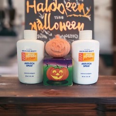 Avon Pumpkin Crayon Mini Soap + Avon Skin-So-Soft Anti-Itch Refill Spray Bottles