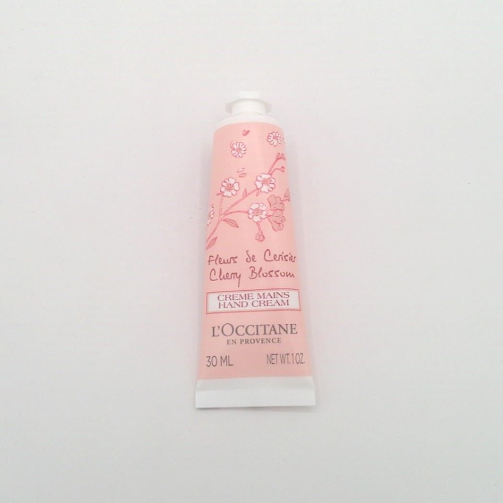L’Occitane Fleurs Cerisier Cherry Blossom Hand Cream 1 oz / 30 ml *NEW*