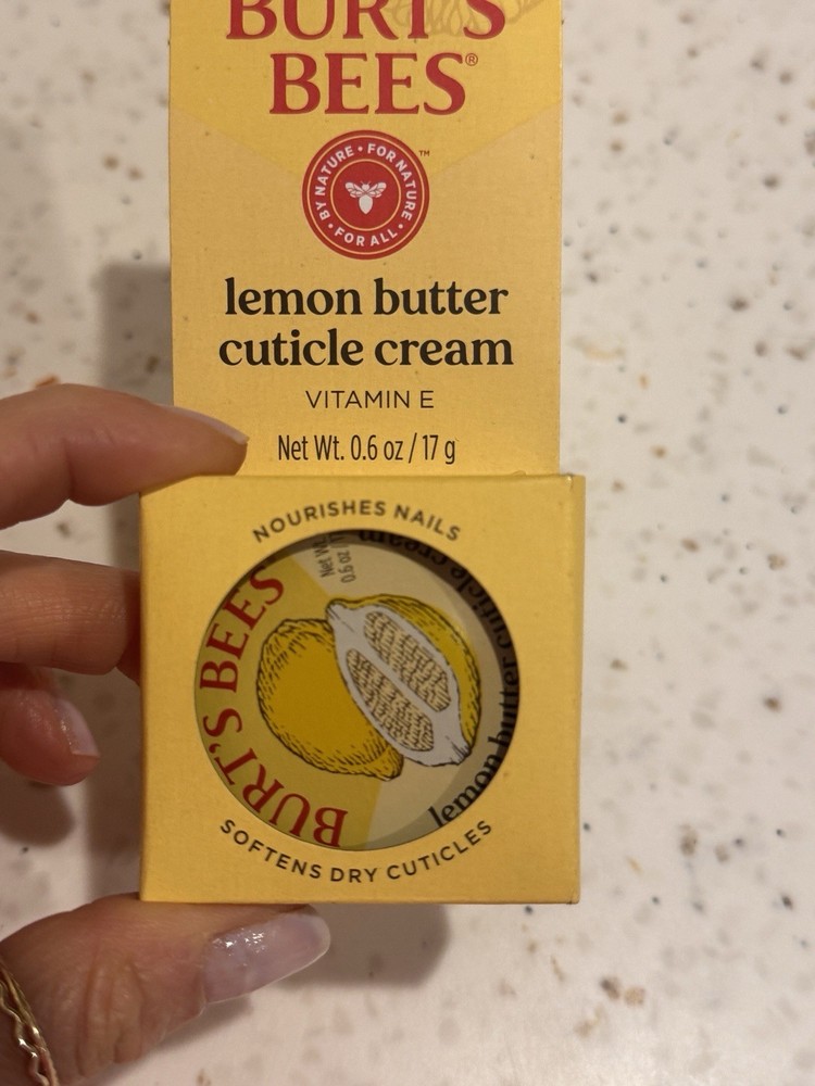 Burt’s Bees Lemon Butter Cuticle Cream NIB