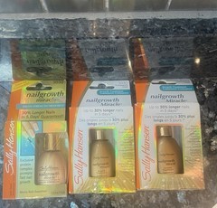 New Sally Hansen Nail Growth Miracle Growth Treatment 3030 Clear 3 Pack Lot